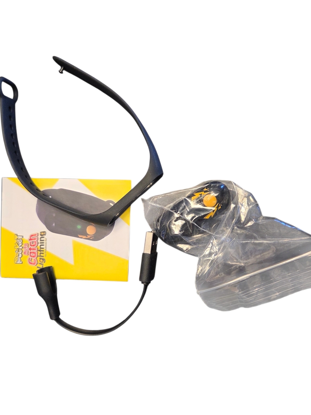 Brooks Yellow Rechargeable Catch Accessory Packaging - Picture 3 of 3